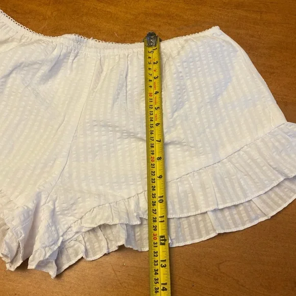 Princess Polly White High Waist Shorts - Picture 4 of 7